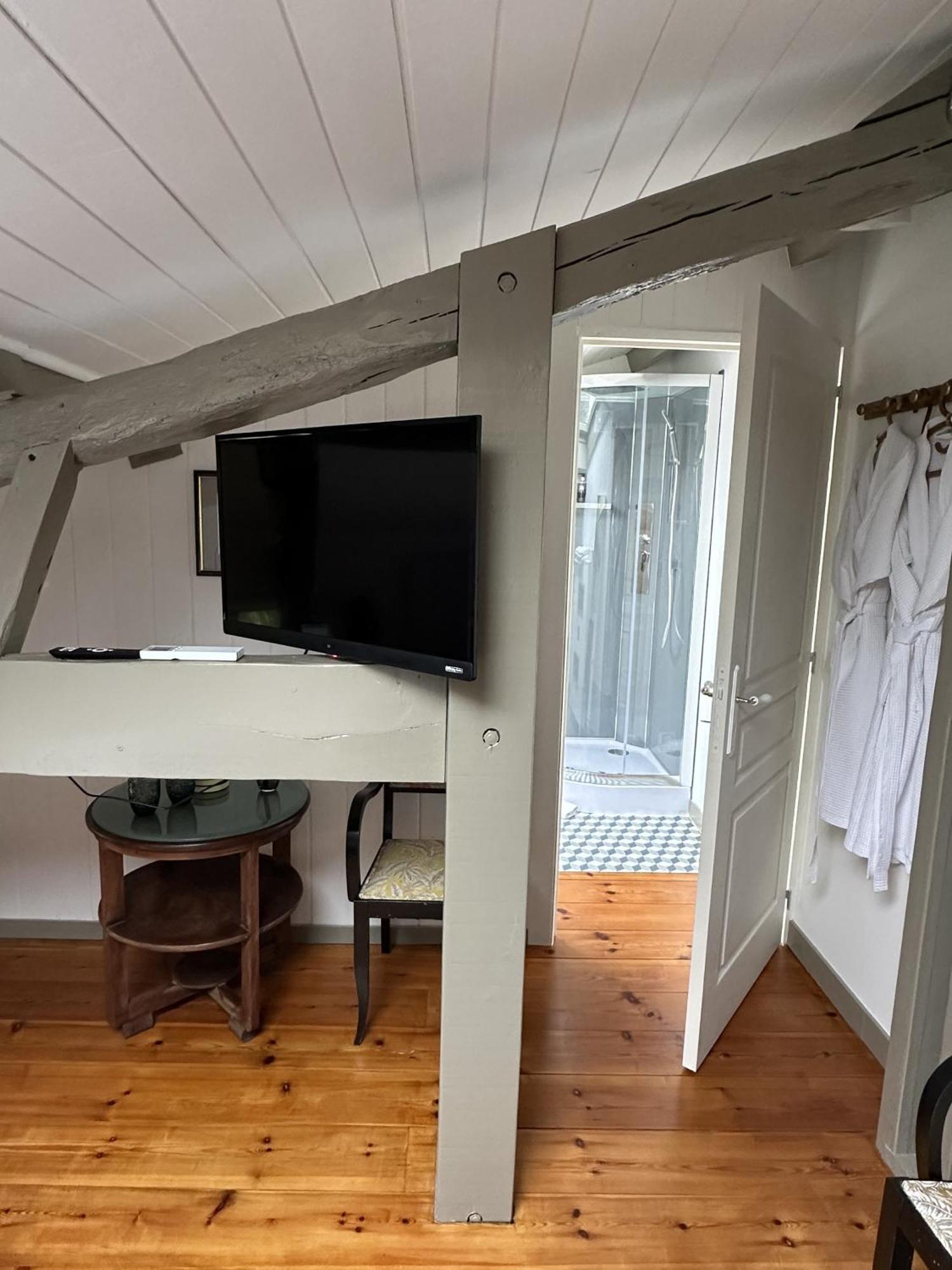 Maison Jeroboam Saint-Estèphe Quarto foto