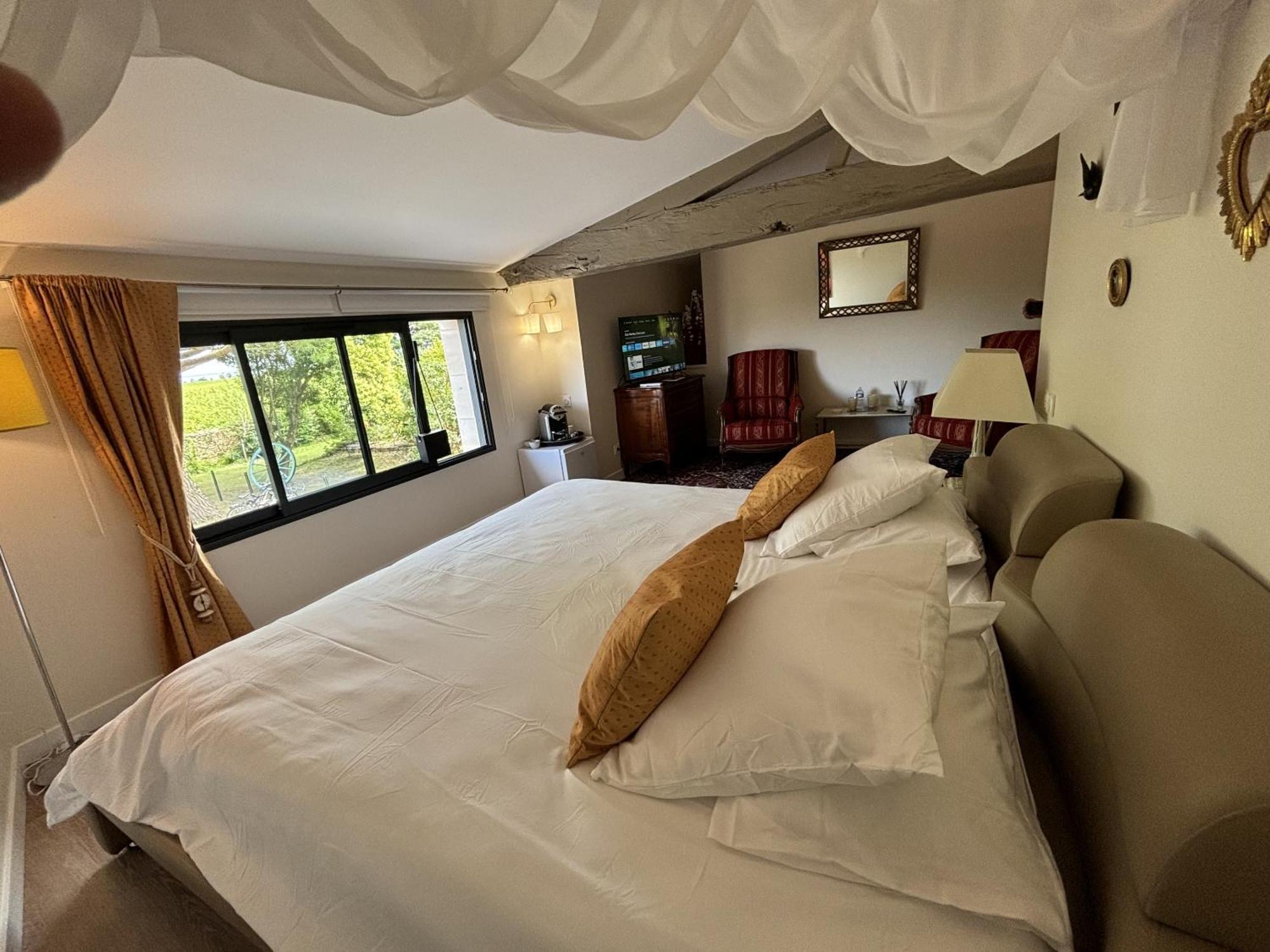 Maison Jeroboam Saint-Estèphe Quarto foto
